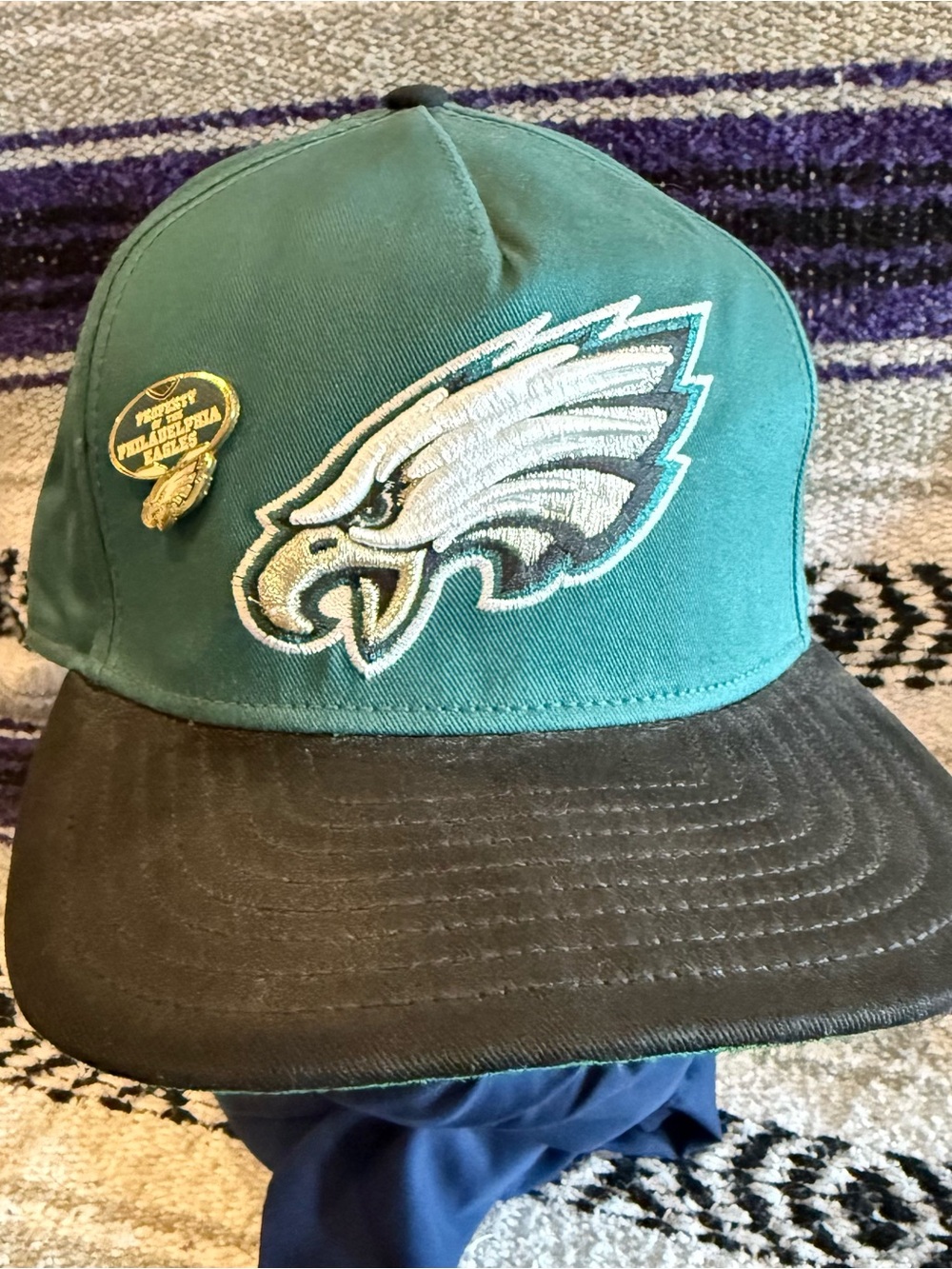 NFL Philadelphia Eagles Hat Cap New Era 9fifty Snapback Large Logo w/Pin